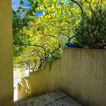 Ruza Apartment Svinisce